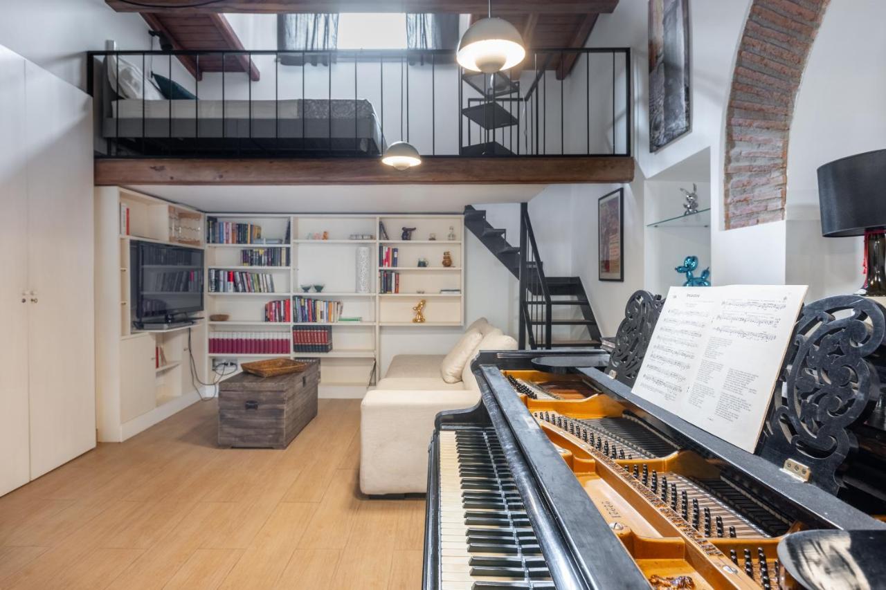 Musician Apartment Colosseo With Piano Rome Extérieur photo