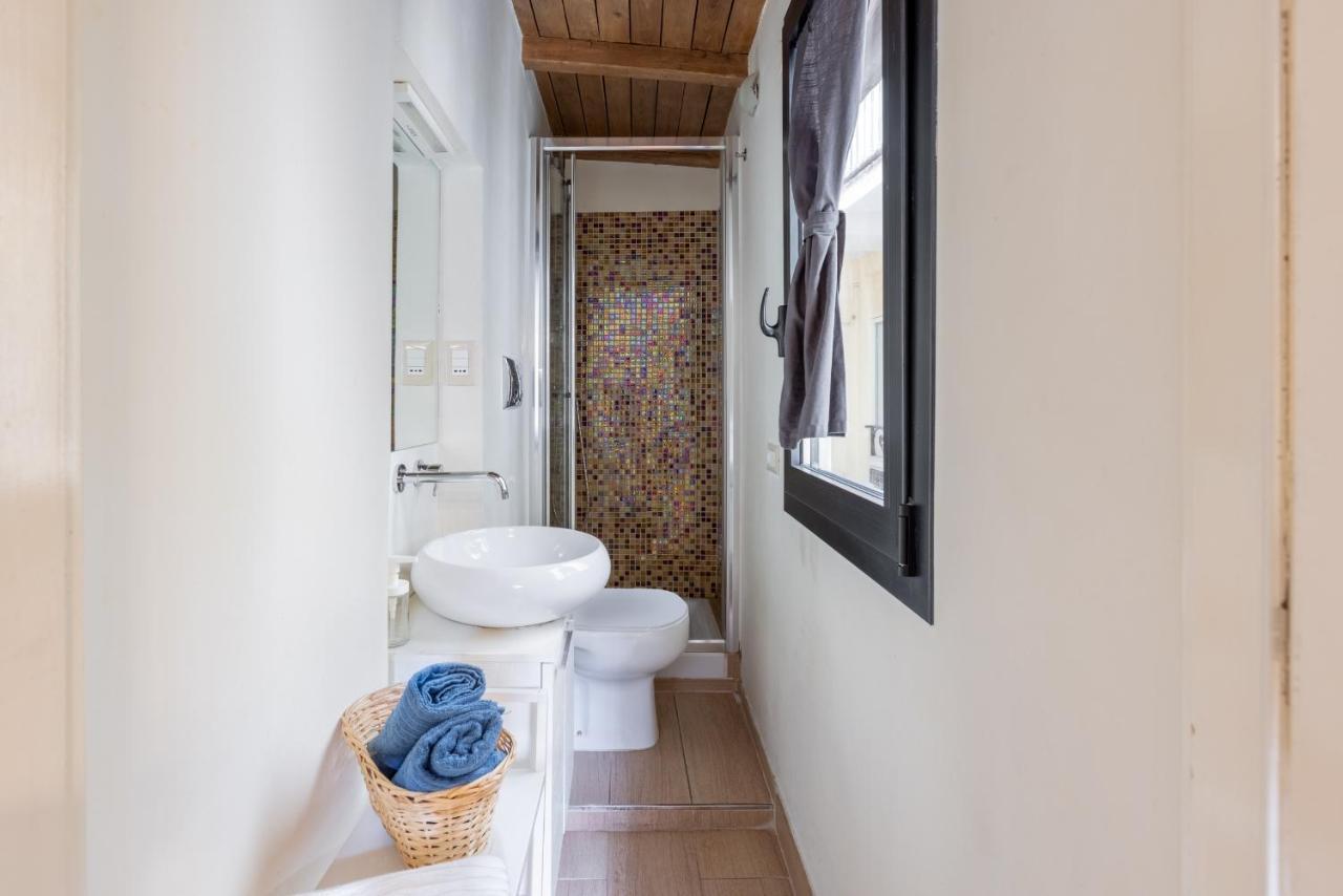 Musician Apartment Colosseo With Piano Rome Extérieur photo